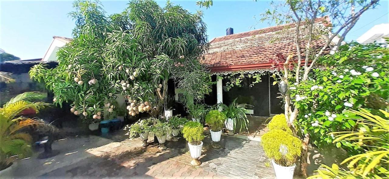 Alexandra Family Villa Negombo Esterno foto